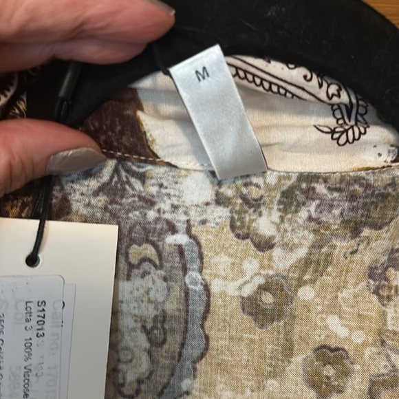 Perfect, lightweight fall brand new fall dress - Picture 4 of 8